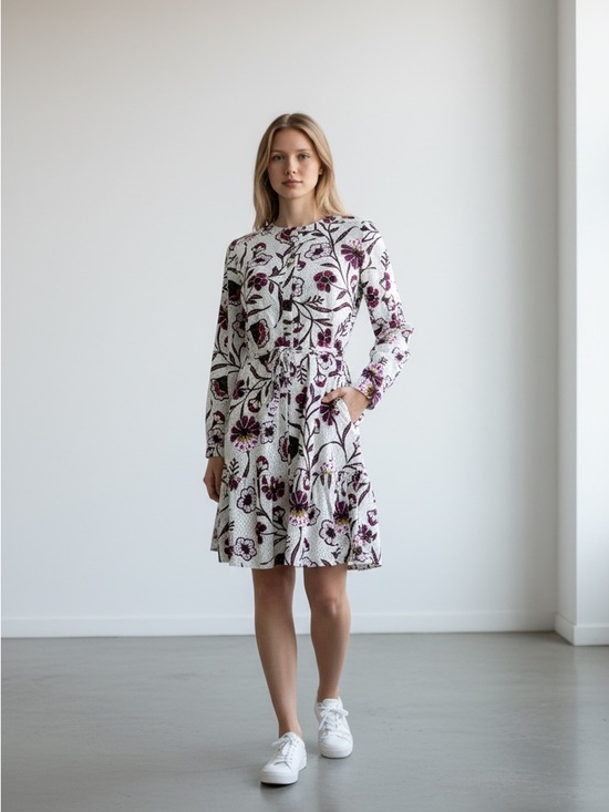LOFT Dresses & Skirts - LOFT Chic & Feminine Long-Sleeve Floral Tiered Dress w/ Flattering Cinched Waist